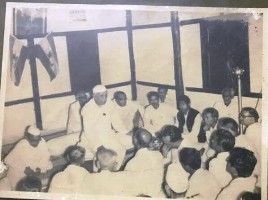 অসমীয়া ক্লাবৰ ফটো